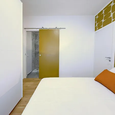 Viale Monza Ab - 2 Bedroom- 15 Min Dal Duomo